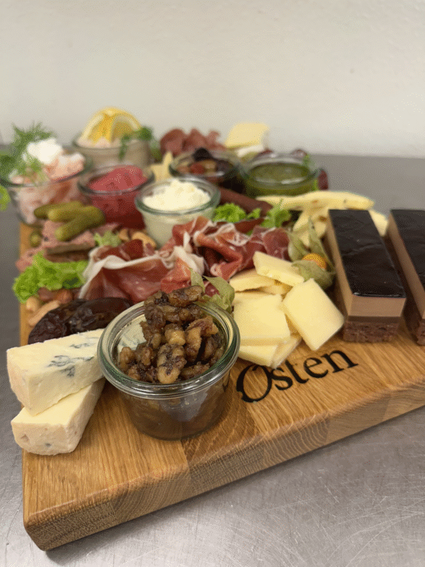 Ostens Nytårstapas (minimum 2 kuverter)